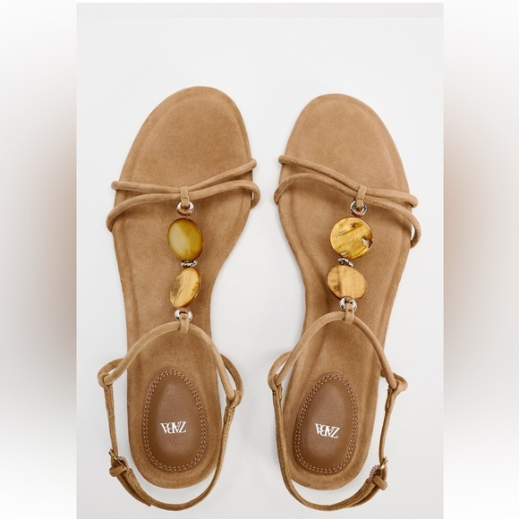 NWT ZARA EMBELLISHED LEATHER SANDAL 8
🚨FIRM PRICE - Picture 5 of 6